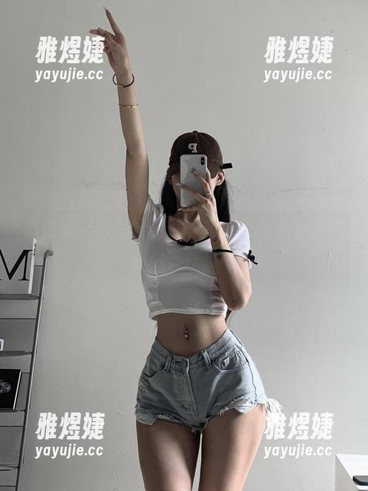 微密圈 - 作品里的陈佩奇女王，是什么样的资源呢？我猜不透。