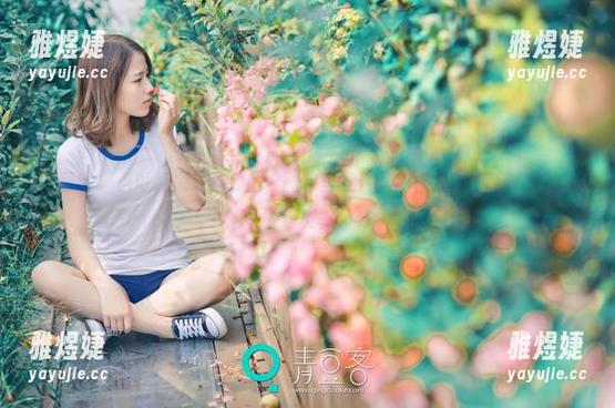 青豆客-可蕊娜 青豆客 - 当可蕊娜遇上和服,图包里藏着的别样滋味,纯粹又不失俏皮。